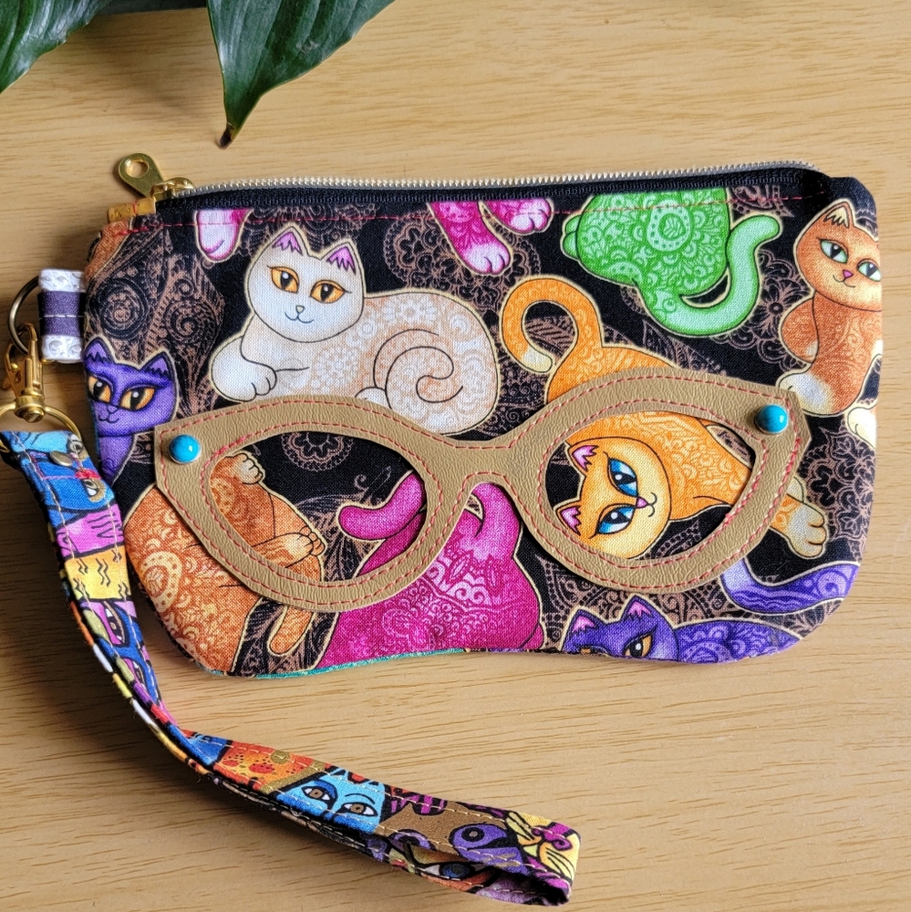 Colorful Cat Print Wristlet/pouch with Glasses Design